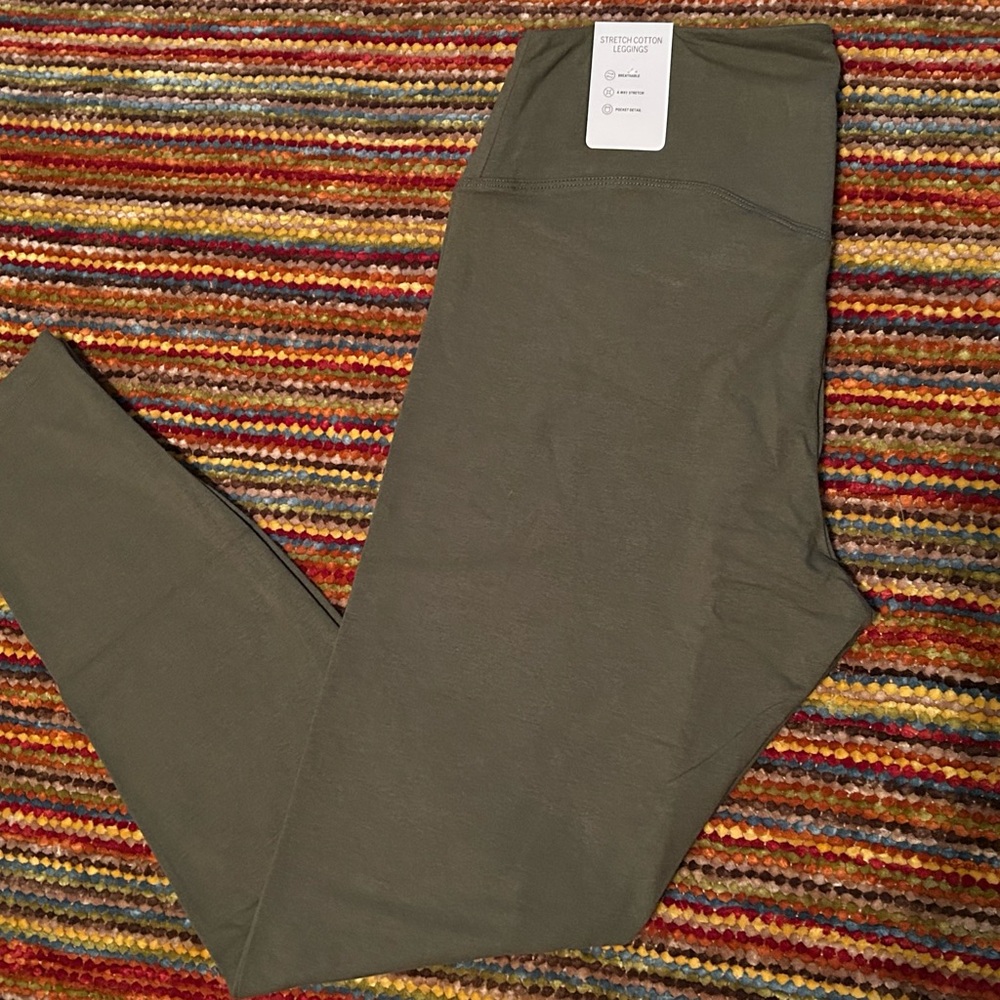 PINK Victoria's Secret cotton tee & leggings bundle size large New black Olive - Picture 3 of 12